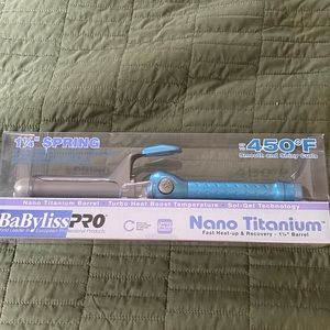 BNIB Curling Iron